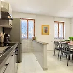 Apartamento White Lilium