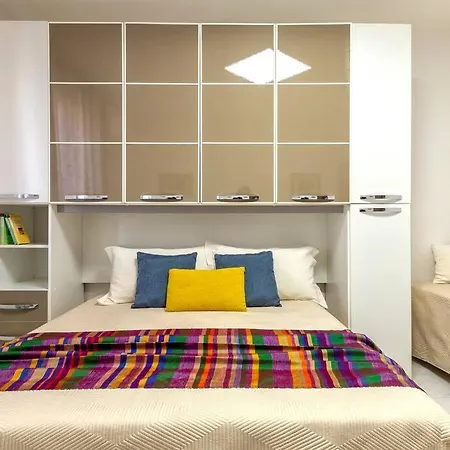 White Lilium Apartment Alghero