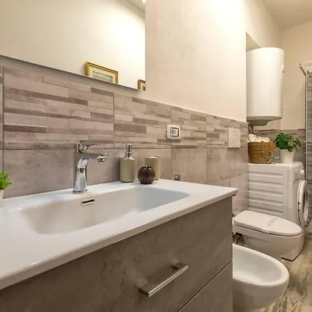 White Lilium Alghero