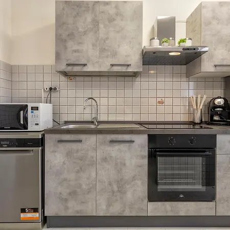 White Lilium Apartment Alghero